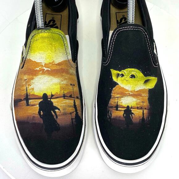 VANS Star Wars Mandalorian This Is The Way Shoes Mens 8.5 Grogu Mando Yoda - Picture 1 of 10